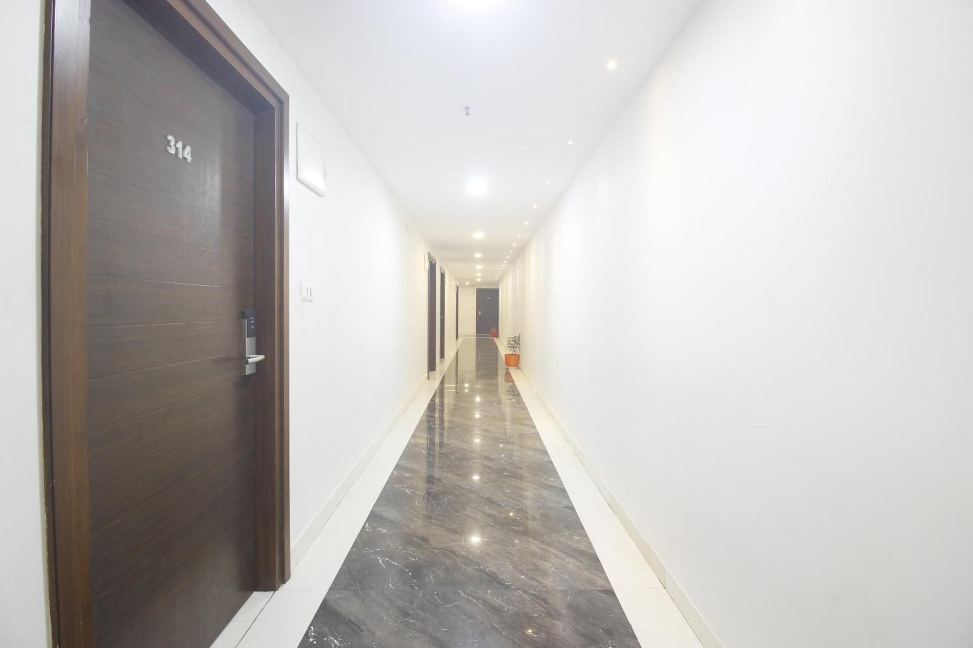 Hotel Ssr Grand Хидерабад Екстериор снимка