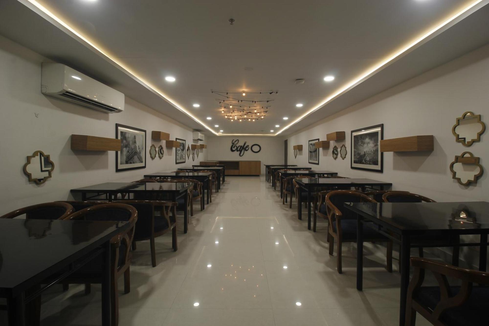 Hotel Ssr Grand Хидерабад Екстериор снимка